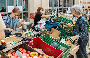 CENTQUATRE-PARIS : Marché bio