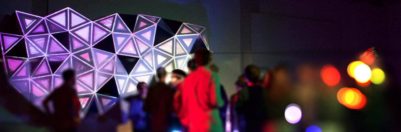 Contact - 104factory