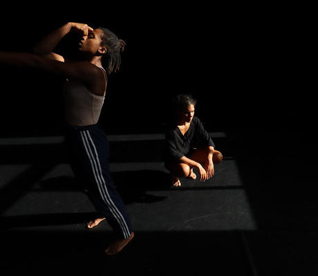 Soirée partagée : Leïla Ka / Sandrine Lescourant - Cie Kilaï