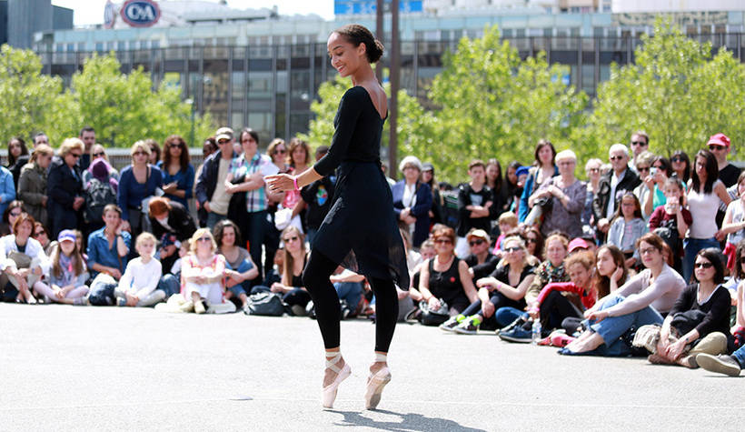 Fous De Danse -diapo5 © Yann Peucat